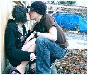 emo love (2).jpg